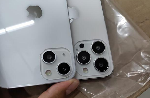 十月田镇苹果手机维修分享iPhone 13‌机模长什么样 