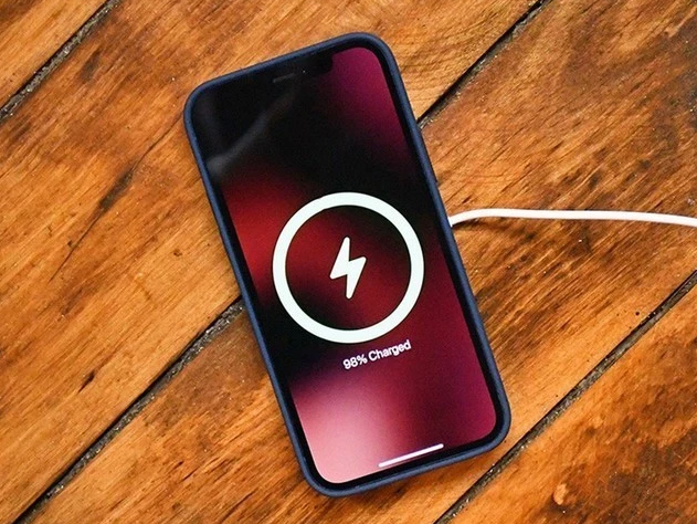 十月田镇苹果手机维修分享iPhone 12可以随便充电吗 